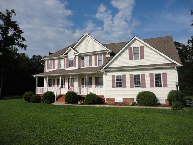 8797 Hines Rd, Disputanta, VA 23842 - photo 1