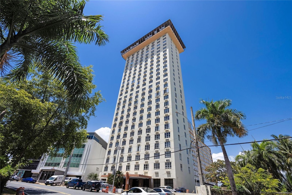 602 Manuel Fernández Juncos Ave unit 27, San Juan, PR 00907 - photo 1