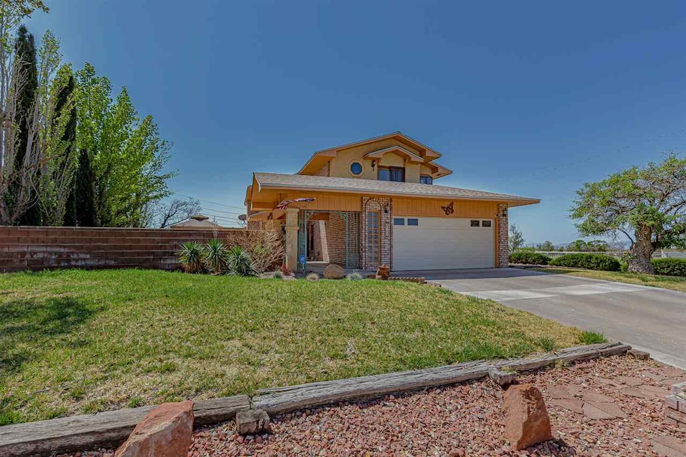 2100 Tumbleweed Draw, Alamogordo, NM 88310 - photo 1