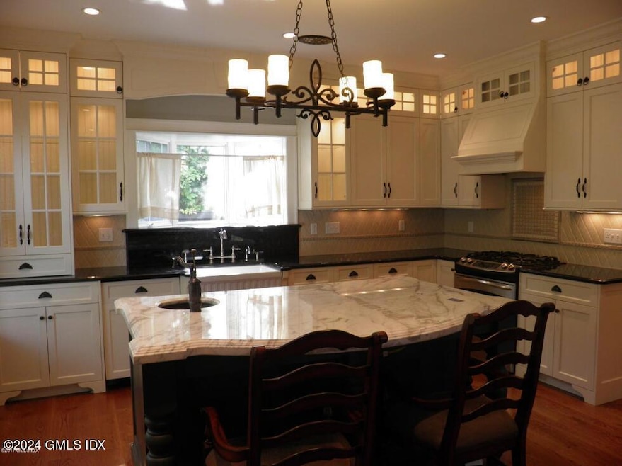 1 Field Rd, Cos Cob, CT 06807 - photo 1