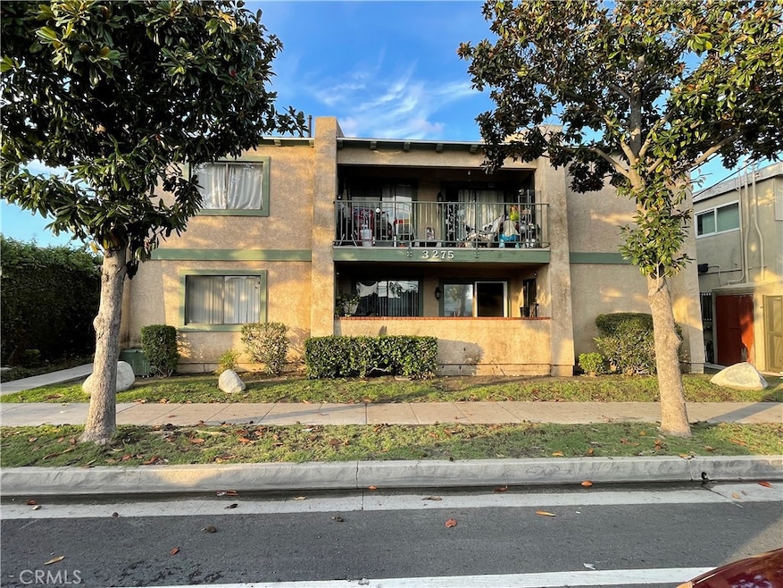 3275 E Artesia Blvd, Long Beach, CA 90805 - photo 1