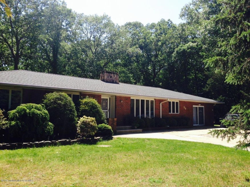 276 Locust Ave, Howell, NJ 07731 - photo 1