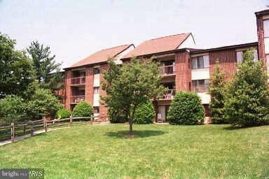 15615 Dorset Rd, Laurel, MD 20707 - photo 1