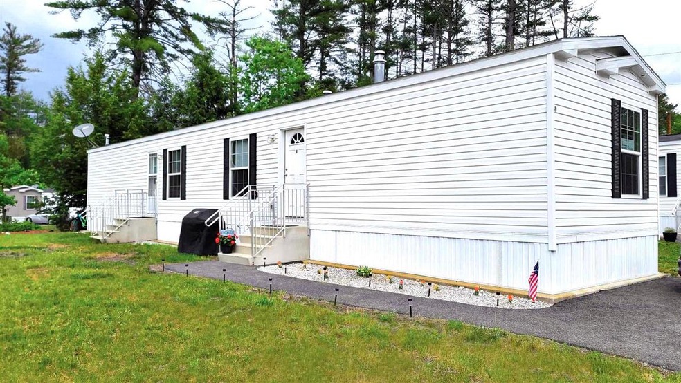 8 Atlas Place, Derry, NH 03038 - photo 1