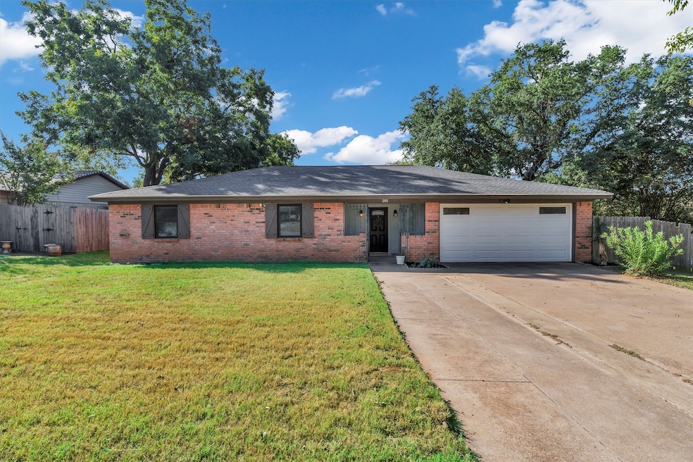 Under Contract $285,000