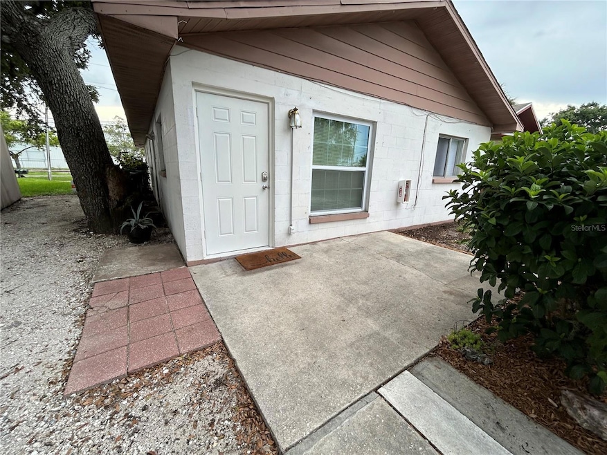 530 5th Ave W unit C, Palmetto, FL 34221 - photo 1