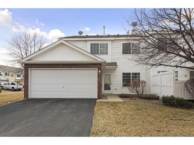 Solid end unit townhome in move-in-ready condition