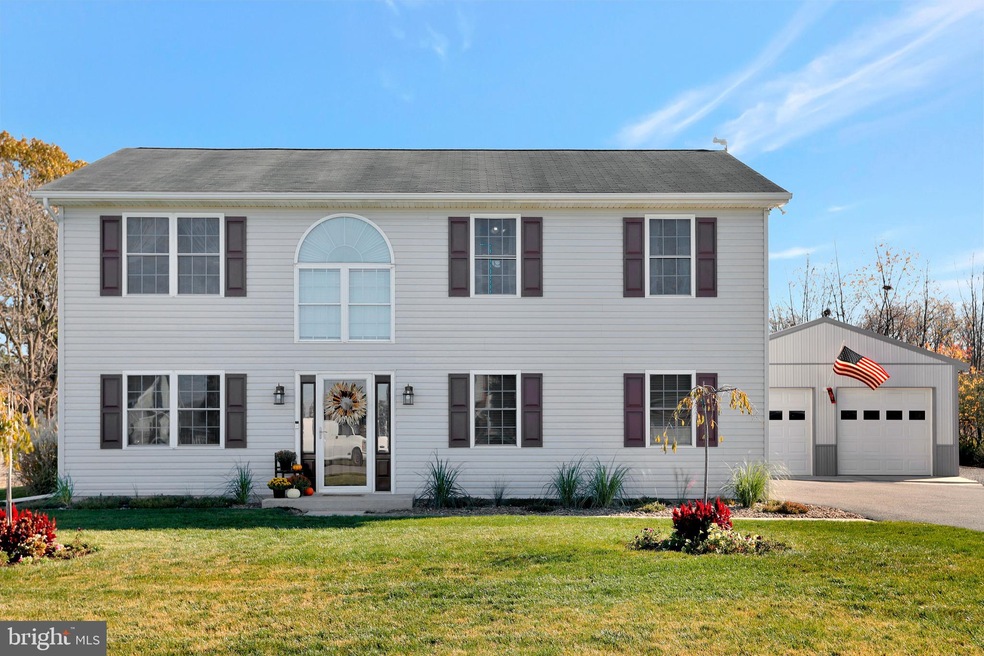 15320 Cobble Dr, Greencastle, PA 17225 - photo 1