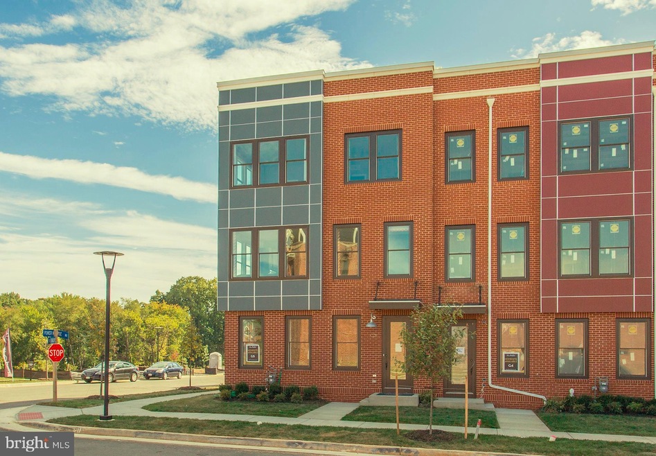 8425 Reformatory Way, Lorton, VA 22079 - photo 1