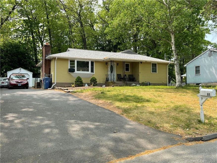 22 Beacon St, Manchester, CT 06042 - photo 1