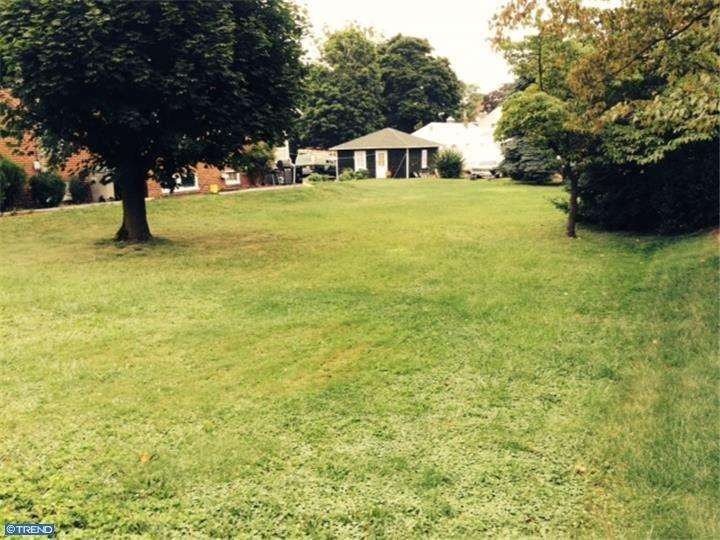 403 S Main St, Quakertown, PA 18951 - photo 1