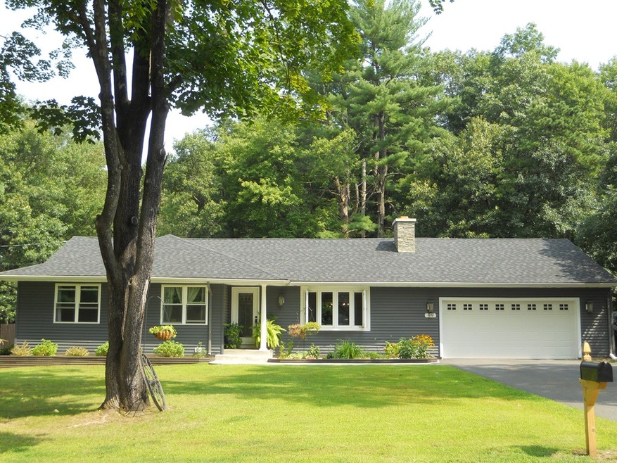 59 Mueller Rd, Holyoke, MA 01040 - photo 1