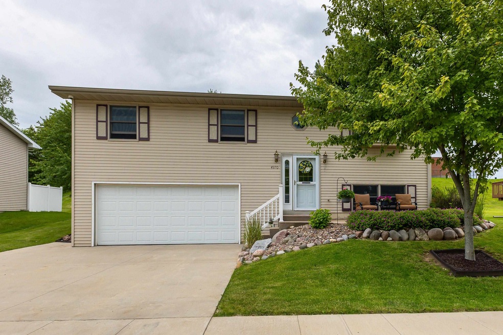 Sold $299,900