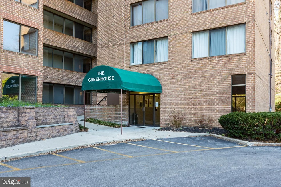 19 Rock Hill Rd unit 6C, Bala Cynwyd, PA 19004 - photo 1