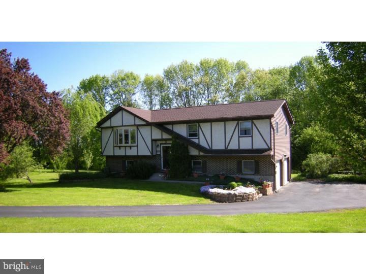 4781 Manor Way, East Greenville, PA 18041 - photo 1