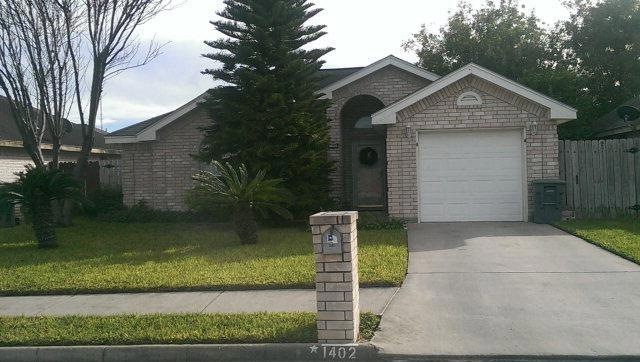 1402 Nora Dr, Edinburg, TX 78539 - photo 1