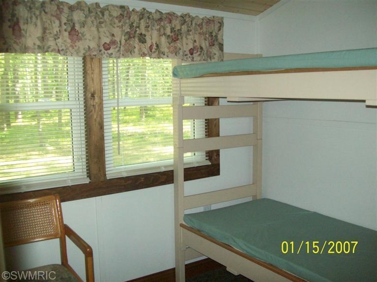 1173 Coolidge Dr, Bitely, MI 49309 - photo 1