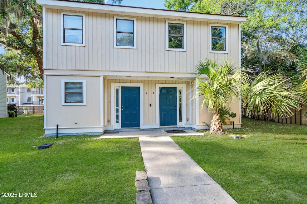 2304 Pine Court S Unit 1-2