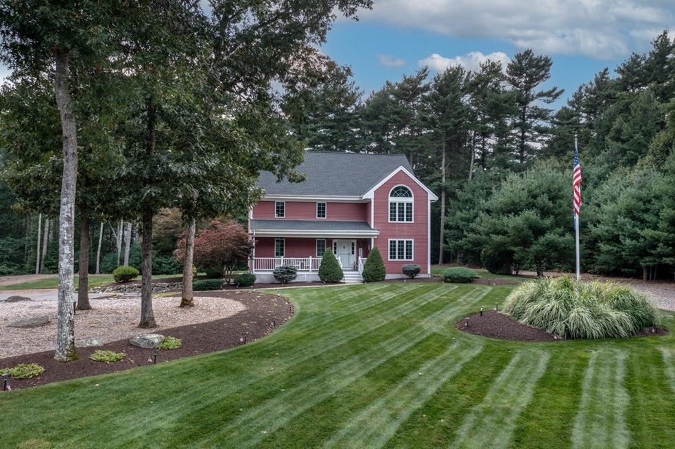 145 Haskell Ridge Rd, Rochester, MA 02770 - photo 1