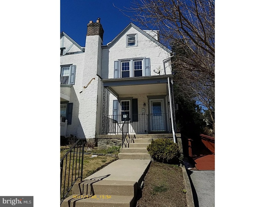 32 Maple Ave, Upper Darby, PA 19082 - photo 1