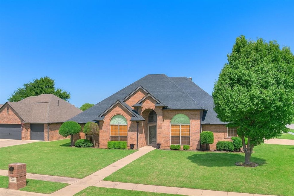 800 Fairfax Ln, El Reno, OK 73036 - photo 1