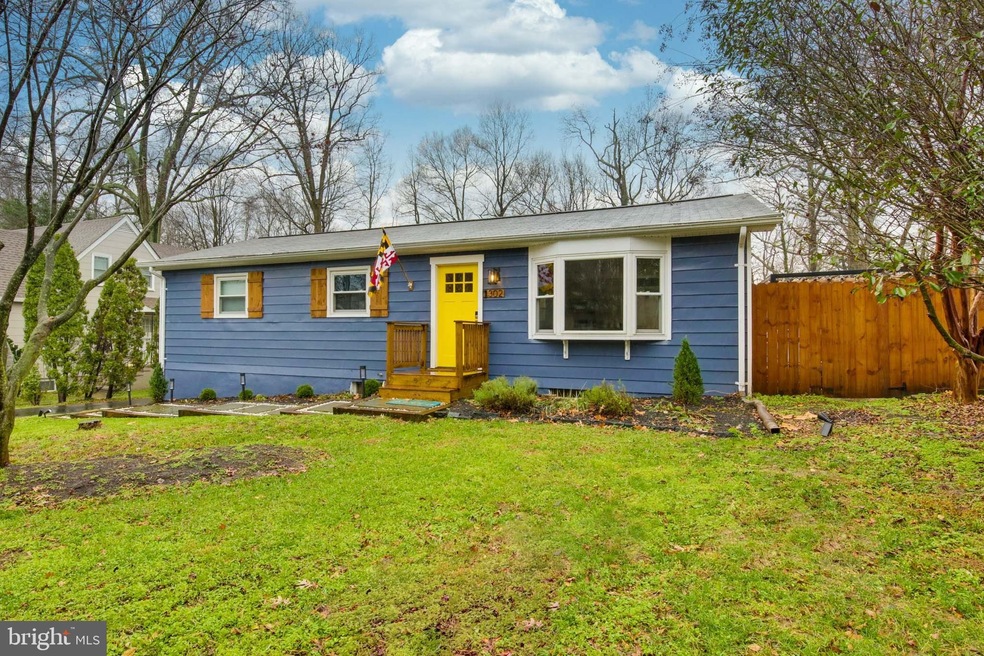 302 Cedar Ln, Annapolis, MD 21403 - photo 1