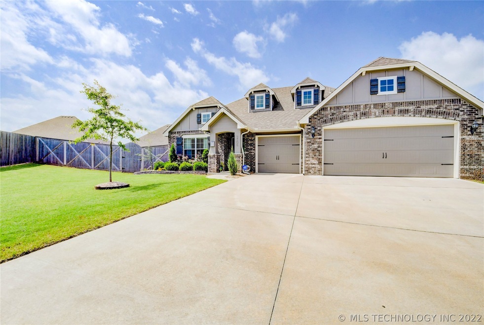 2106 E 132nd Place S, Bixby, OK 74008 - photo 1