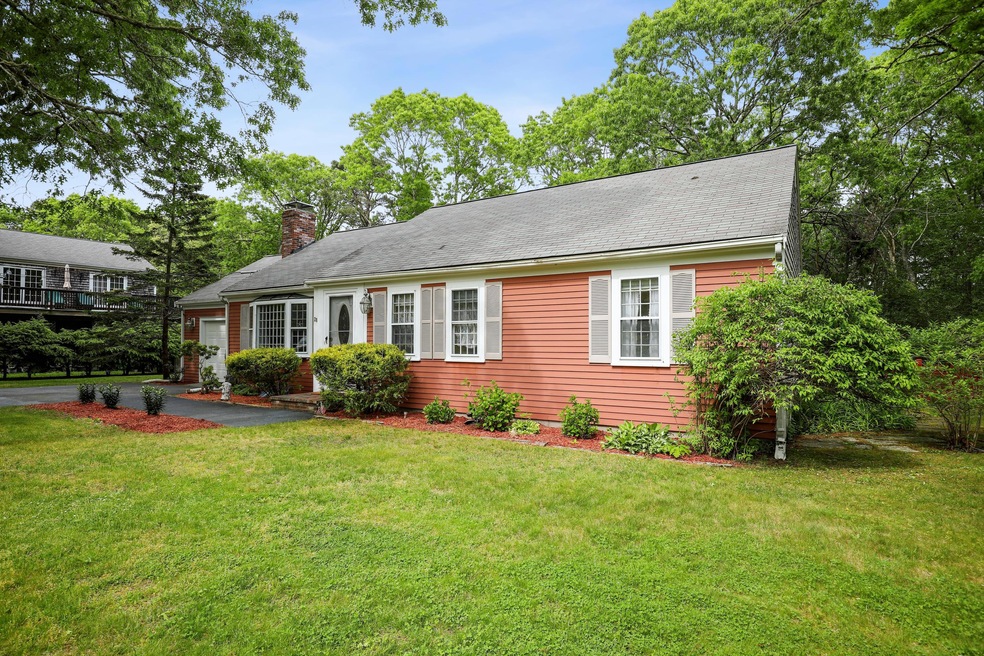 20 Hosking Ln, South Yarmouth, MA 02664 - photo 1