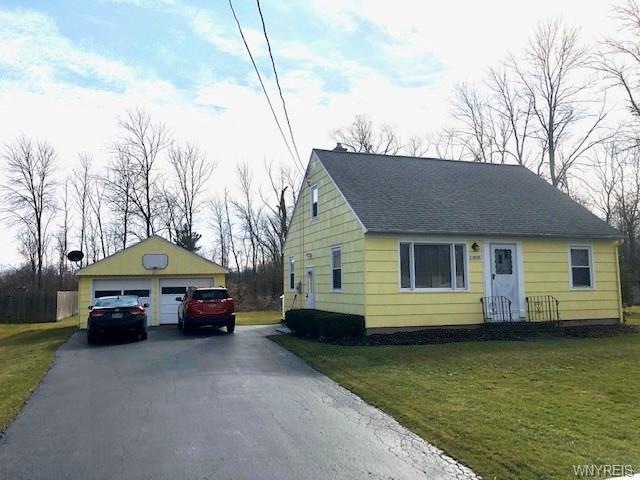 2828 Stenzel Ave, North Tonawanda, NY 14120 - photo 1