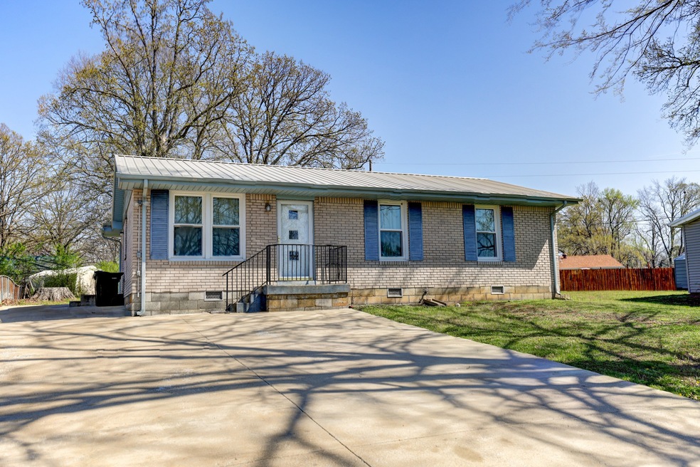 Sold $195,000 • Co-Listing Agent