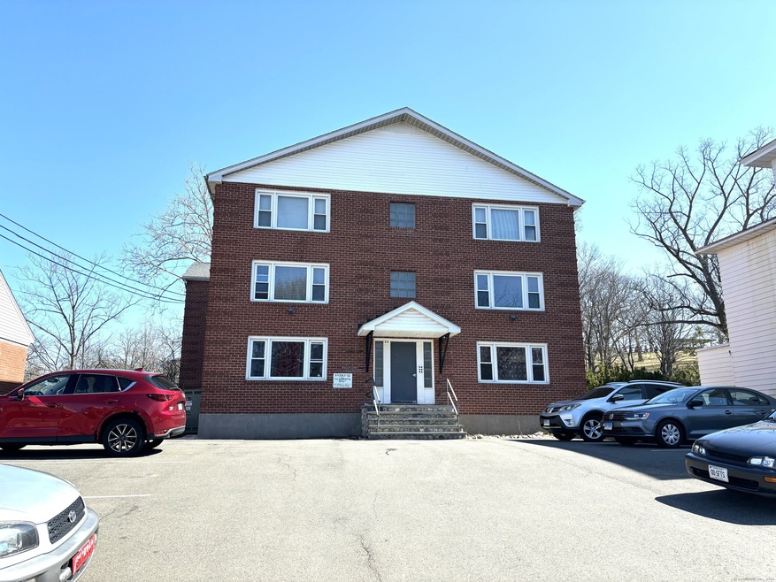 22 Park Place unit 5F, New Britain, CT 06052 - photo 1