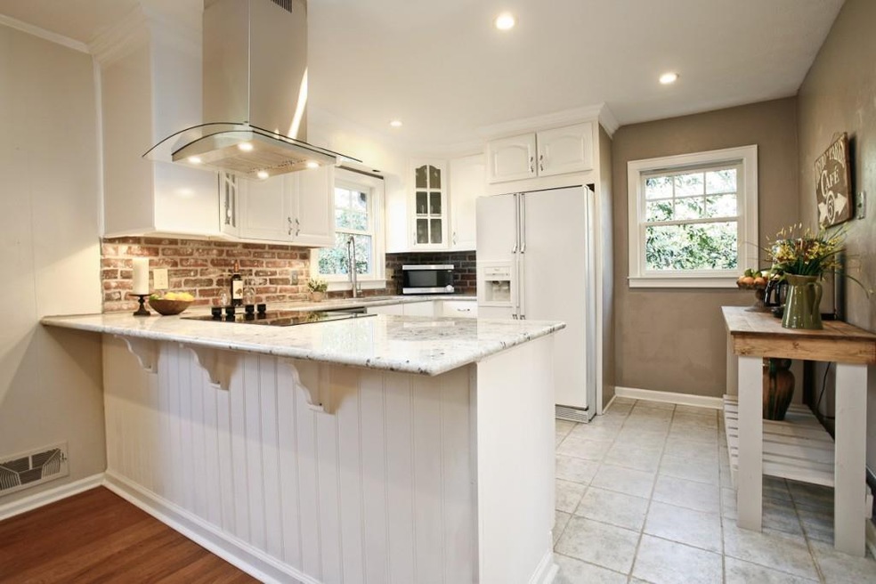 Newly remodeled Chef's kitchen with stunning upgra