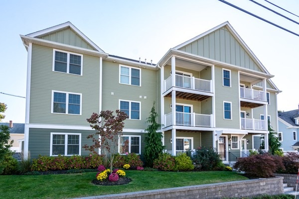 153 Sumner St unit 2, Quincy, MA 02169 - photo 1