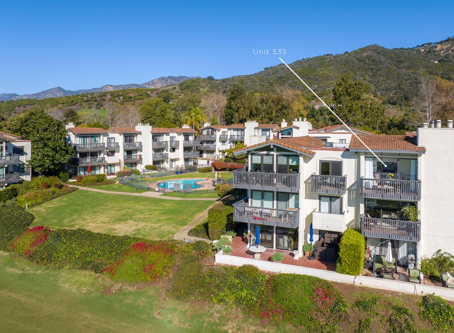 Rare field front/Top floor unit