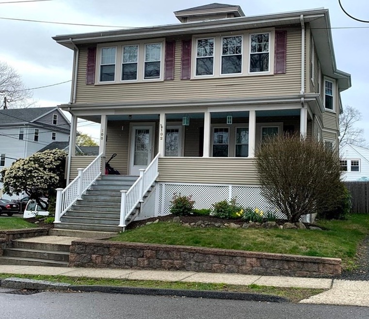 100 Parmenter Rd unit 1, Waltham, MA 02453 - photo 1