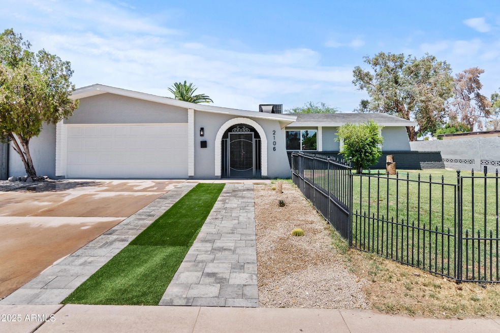 2106 w 8th ave-4