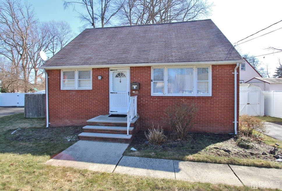 2 Kennedy Ct, Dunellen, NJ 08812 - photo 1