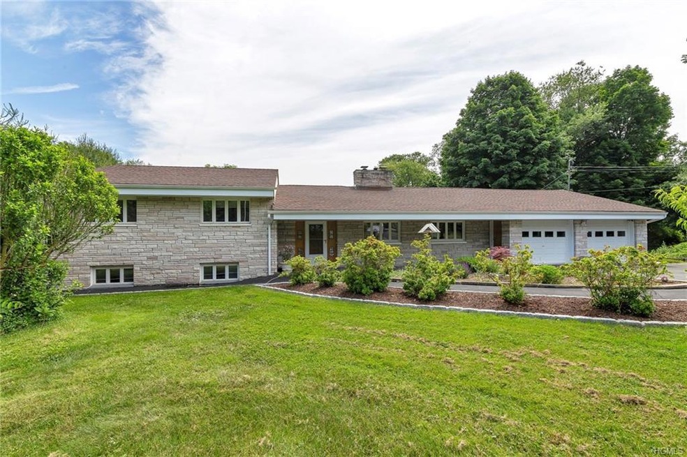 2614 Ridge St, Yorktown Heights, NY 10598 - photo 1