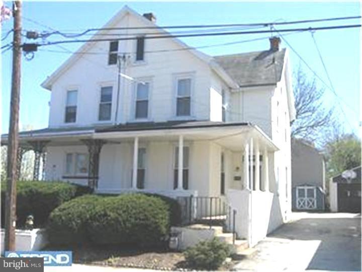 142 Rockland Ave, Bala Cynwyd, PA 19004 - photo 1