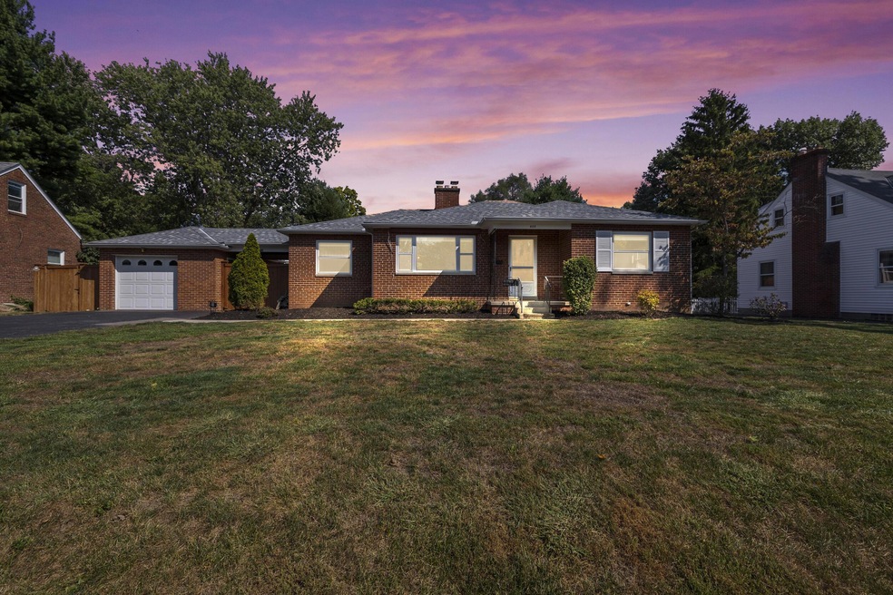 400 Canyon Dr S, Columbus, OH 43214 - photo 1