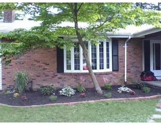 91 Steiger Dr, Westfield, MA 01085 - photo 1