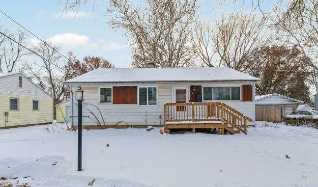 1511 Paula Dr, Champaign, IL 61821 - photo 1