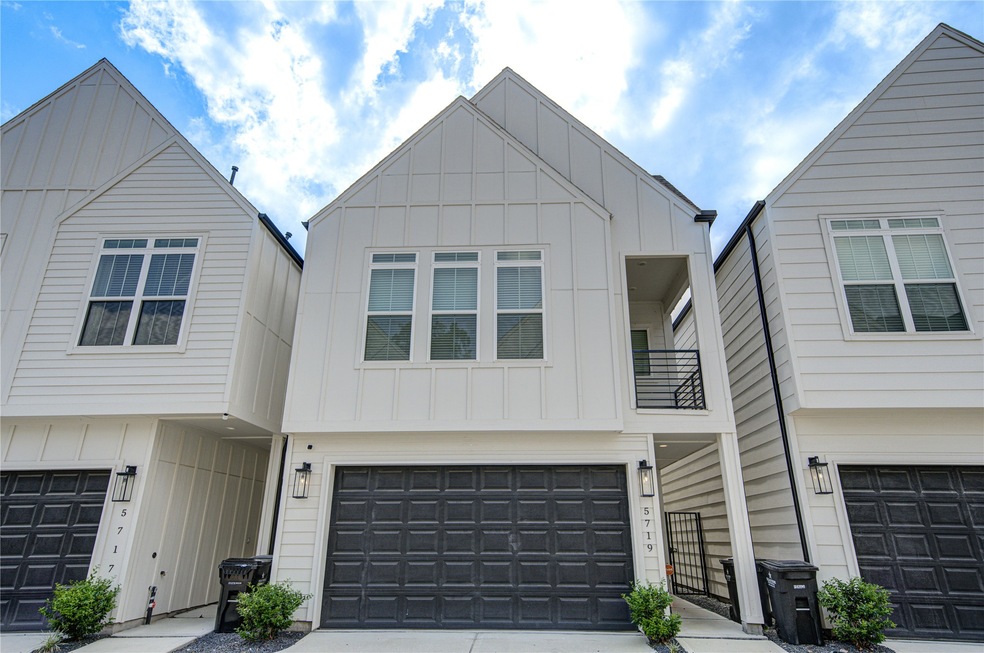 5719 White Magnolia St, Houston, TX 77091 - photo 1