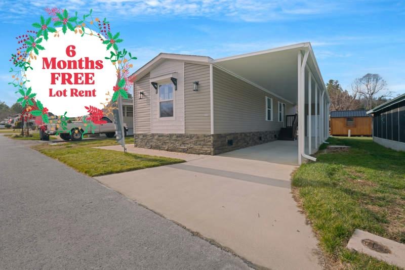 111 Half Way Tree Ln unit 45, Hendersonville, NC 28739 - photo 1