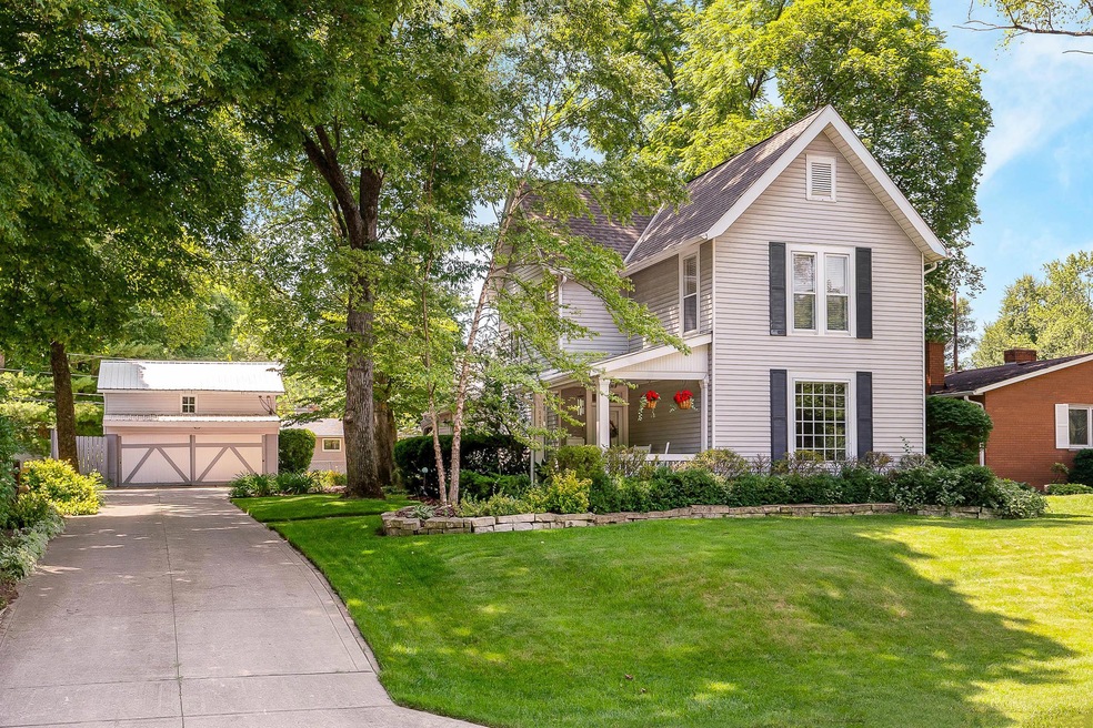 Welcome to this charming Farmhouse