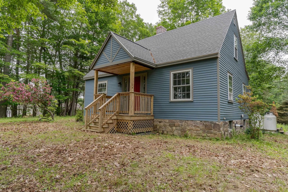 57 Fox Point Rd, Newington, NH 03801 - photo 1