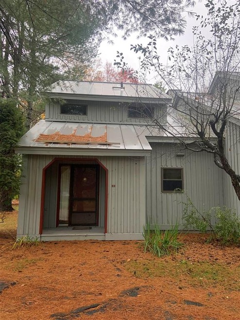 860 Murphys Rd unit 3E, Quechee, VT 05059 - photo 1