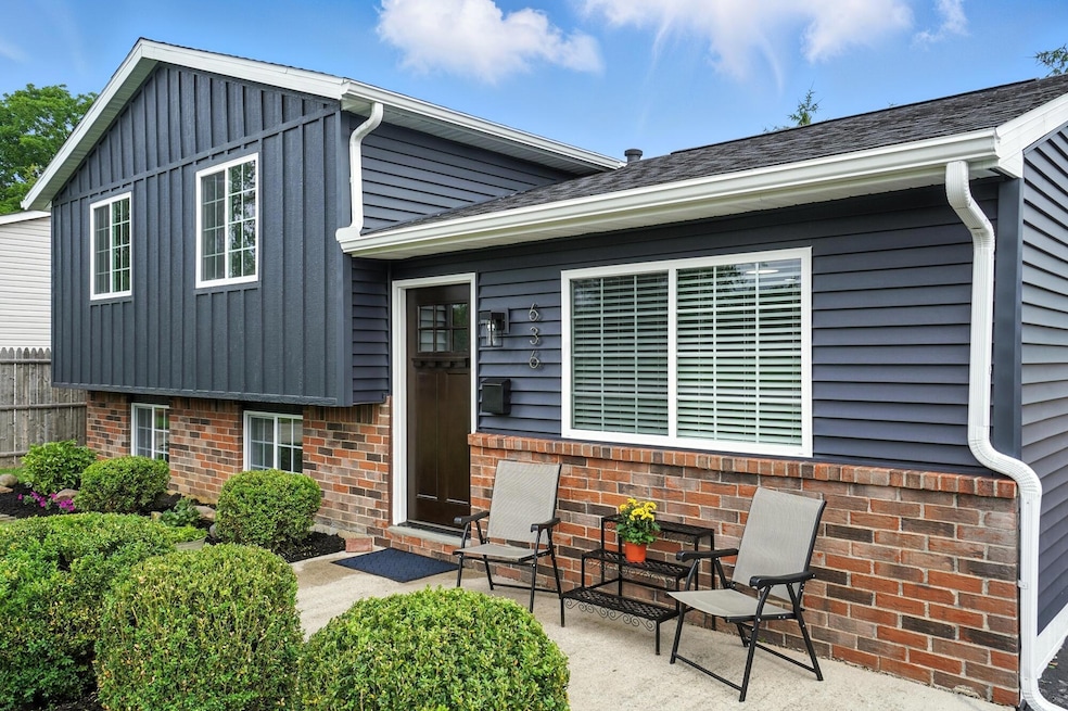 1ExteriorFront