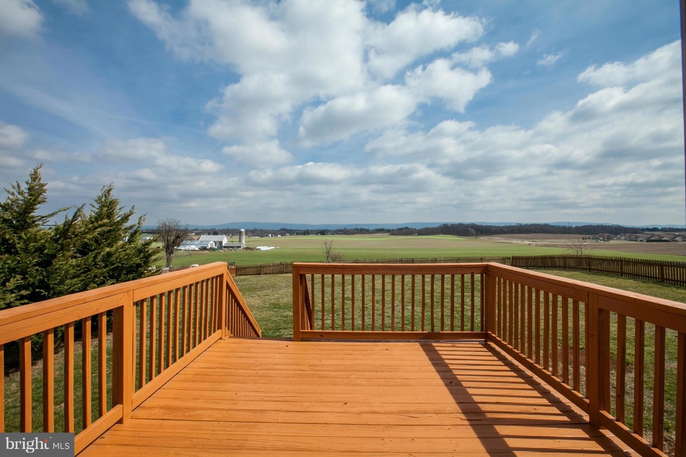 18856 Diller Dr, Hagerstown, MD 21742 - photo 1