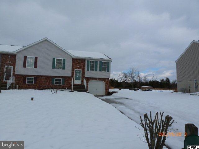 8A Bonniefield Cir, Gettysburg, PA 17325 - photo 1